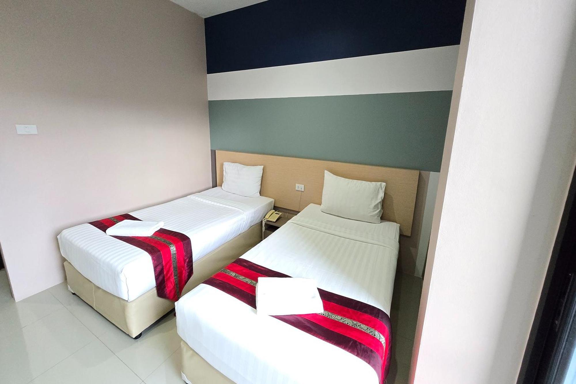 Jj Residence Phuket Town Екстер'єр фото