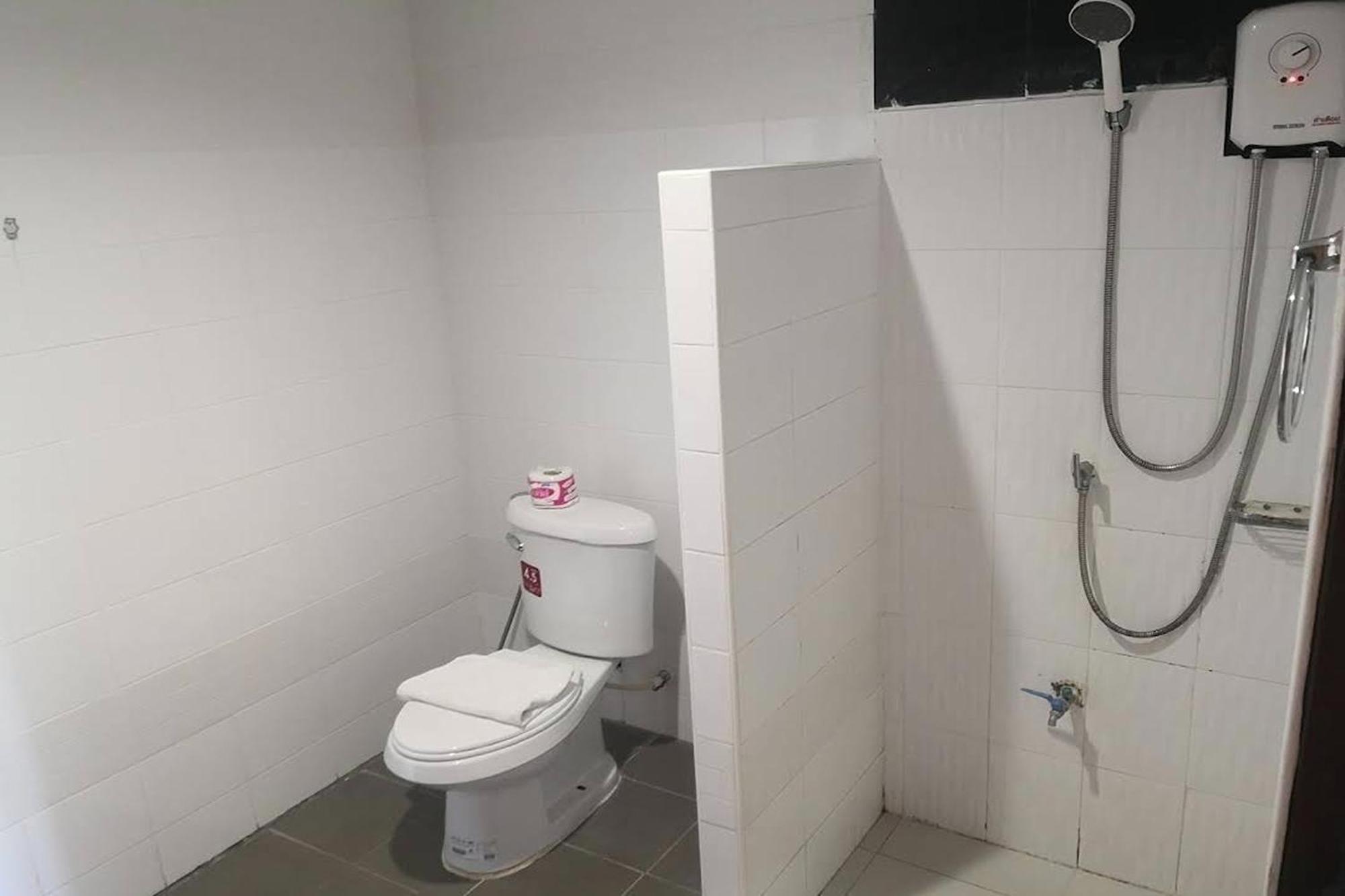 Jj Residence Phuket Town Екстер'єр фото