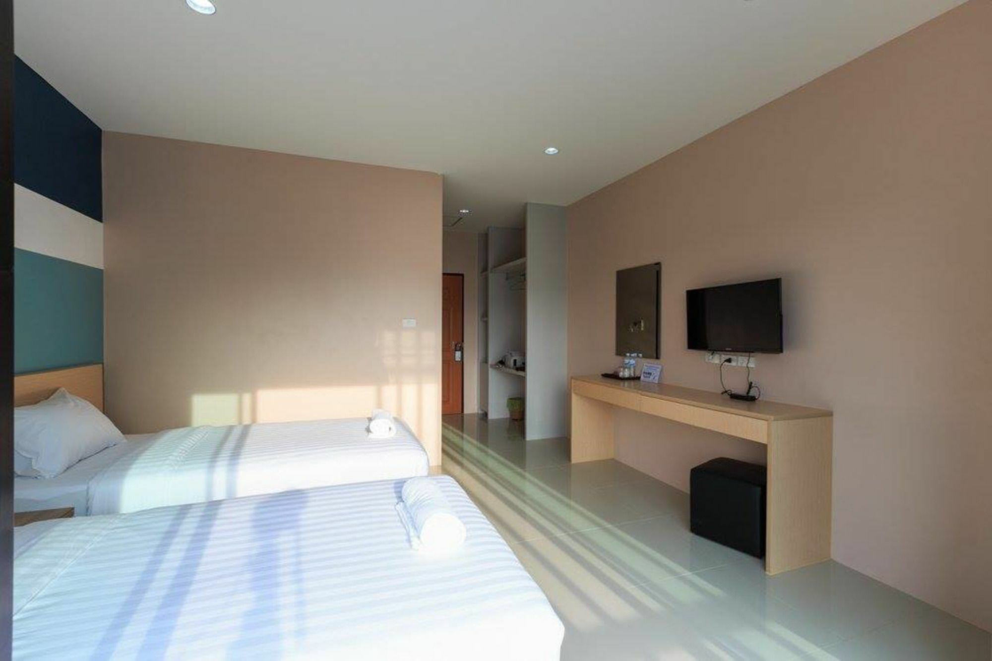Jj Residence Phuket Town Екстер'єр фото